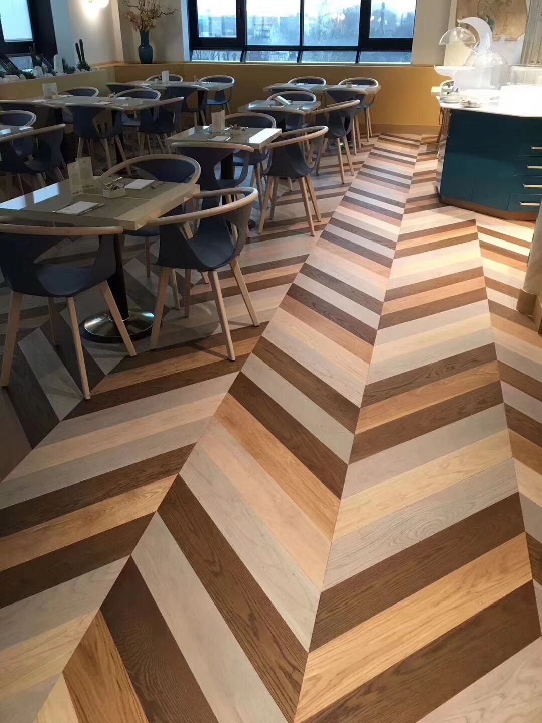 ​bespoke Parquet  Versailles Oak